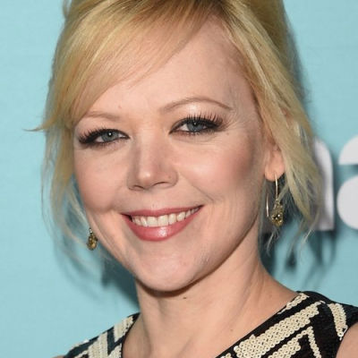 emily-bergl